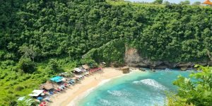 atuh beach