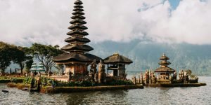 danau beratan